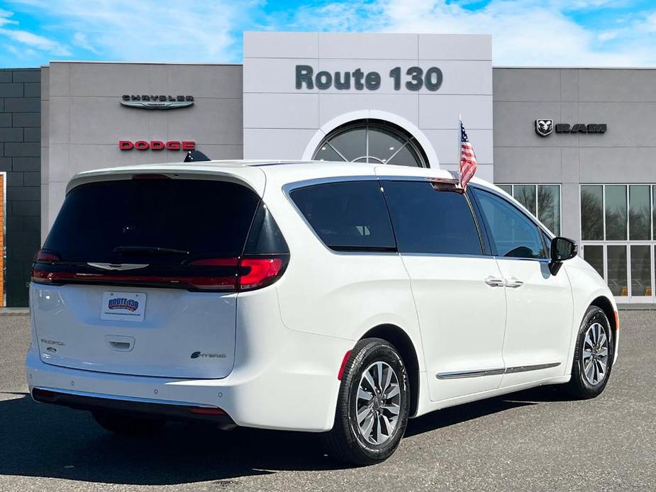 used 2023 Chrysler Pacifica Hybrid car, priced at $37,695