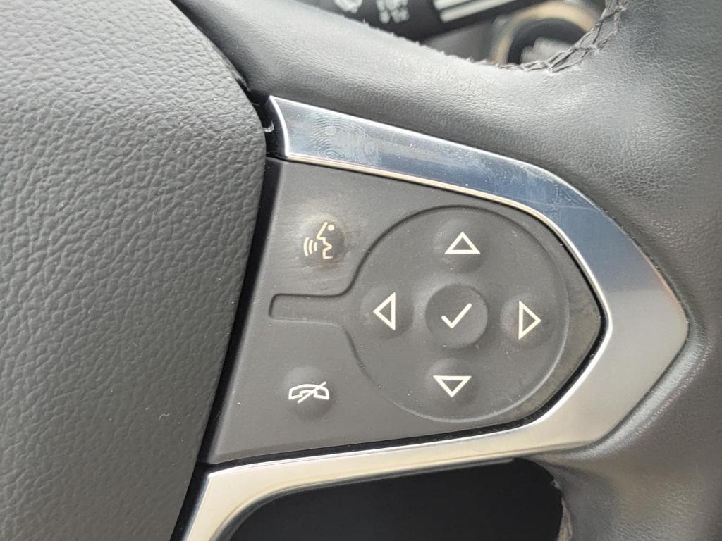 used 2023 Chevrolet Traverse car, priced at $28,295