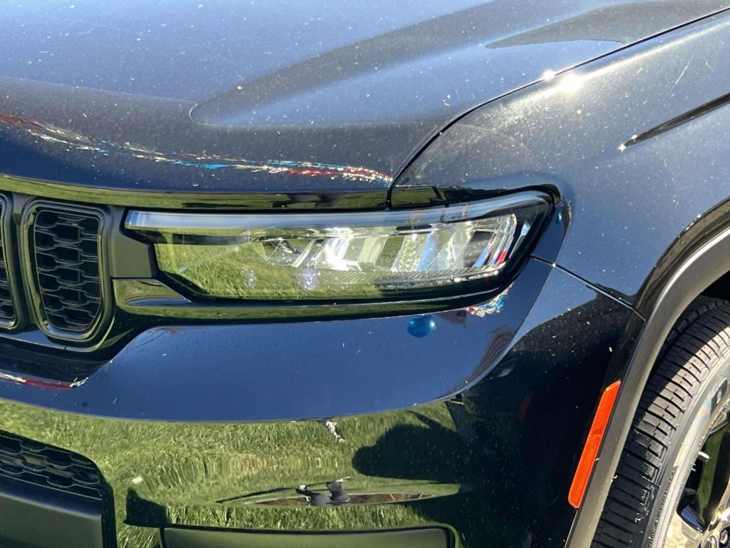 new 2025 Jeep Grand Cherokee L car, priced at $47,300