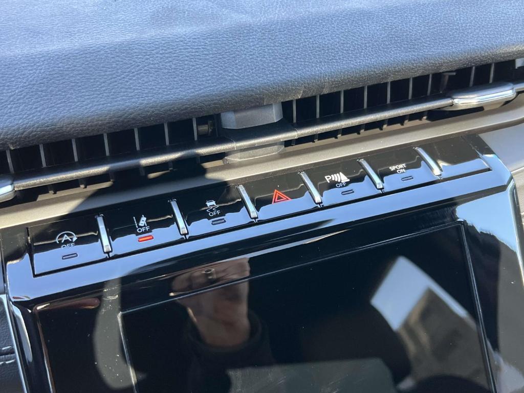 new 2025 Jeep Grand Cherokee L car, priced at $47,300