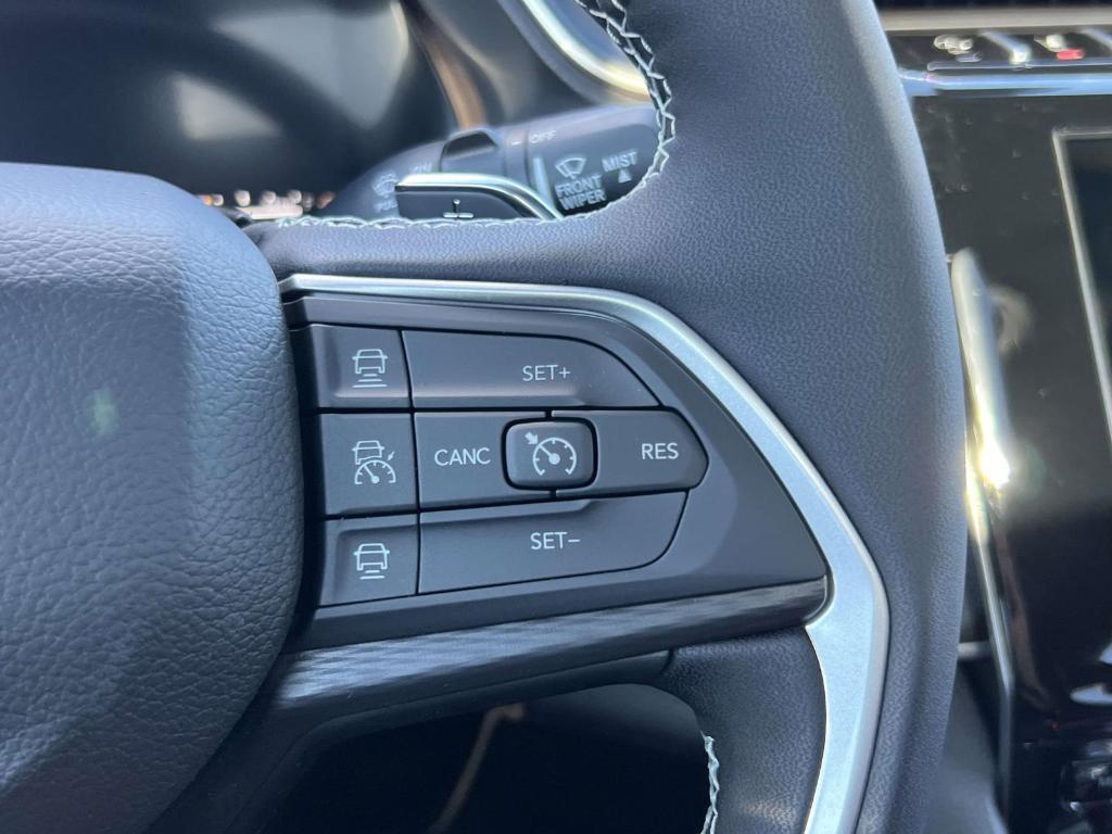 new 2025 Jeep Grand Cherokee L car, priced at $47,300