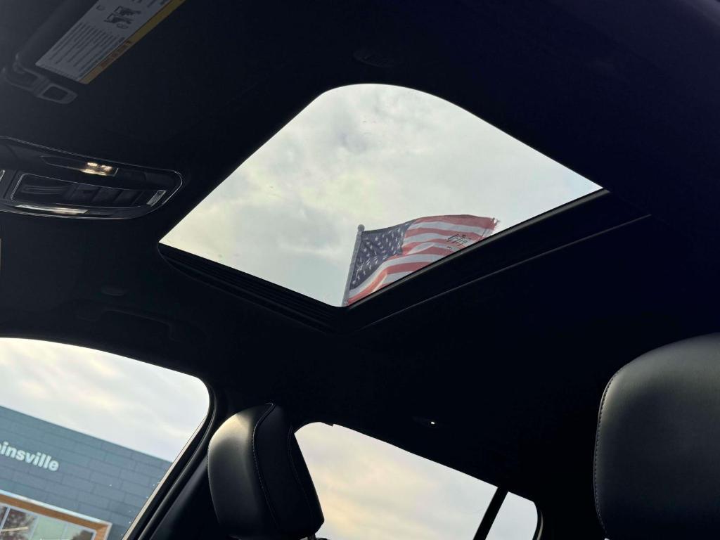 used 2025 Jeep Grand Cherokee car, priced at $36,995