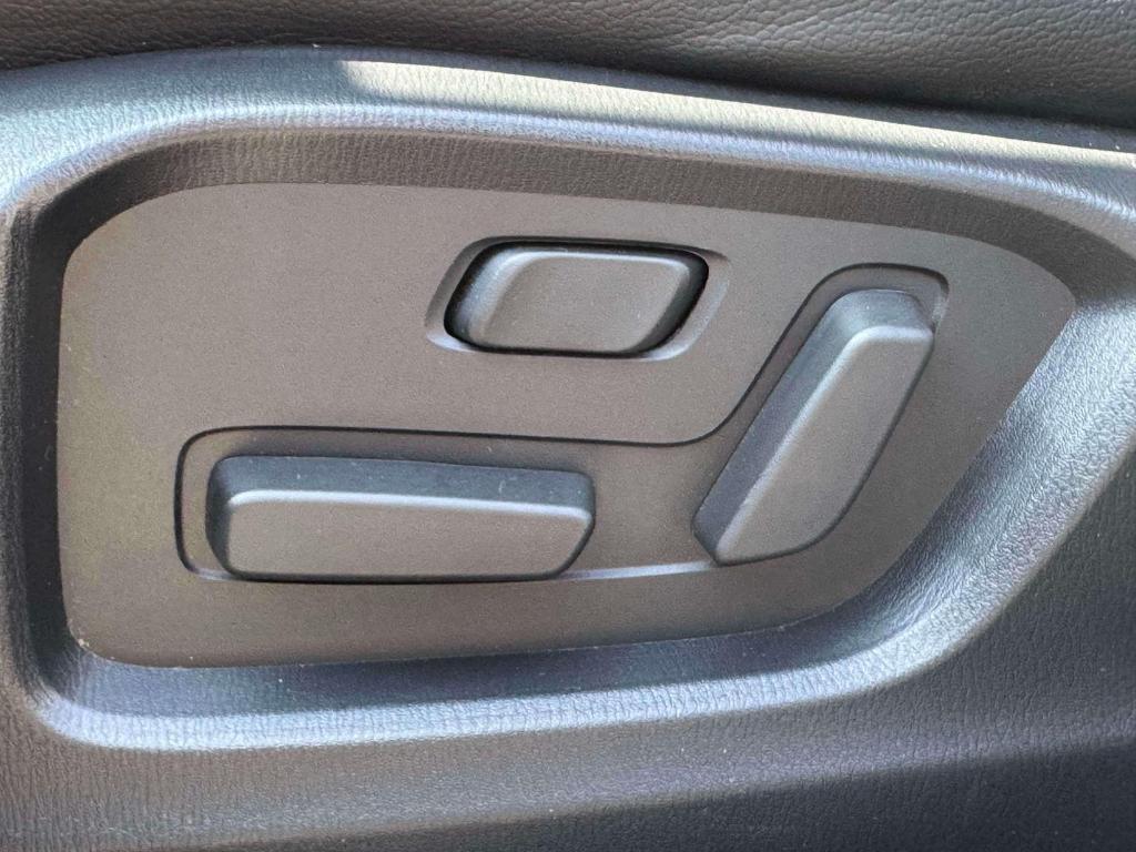 used 2023 Mazda CX-5 car, priced at $22,995