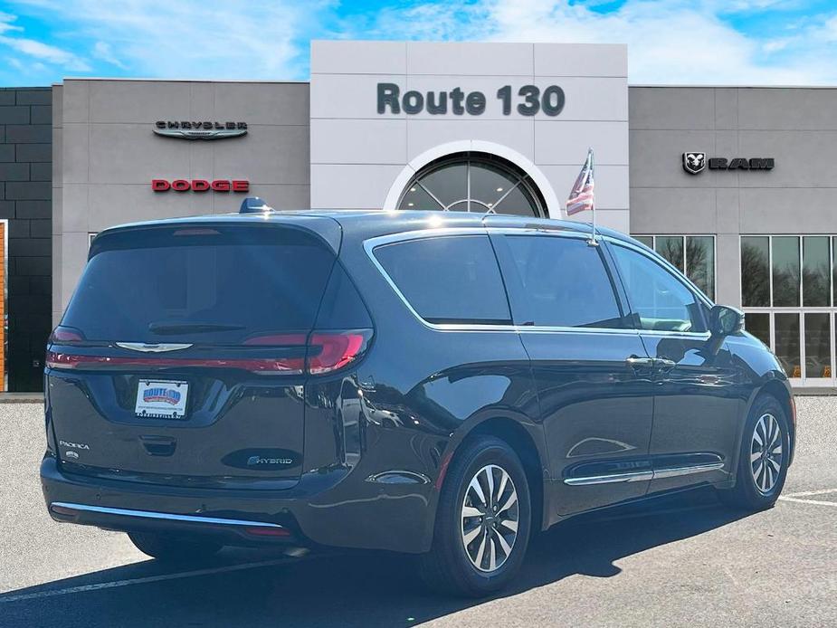 used 2023 Chrysler Pacifica Hybrid car, priced at $39,629