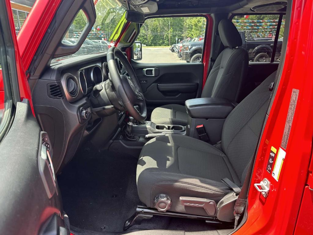 used 2021 Jeep Wrangler Unlimited car, priced at $28,295