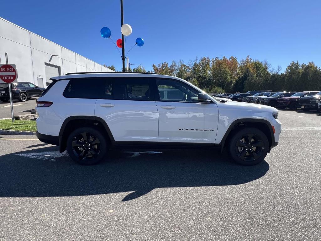 new 2025 Jeep Grand Cherokee L car, priced at $47,455