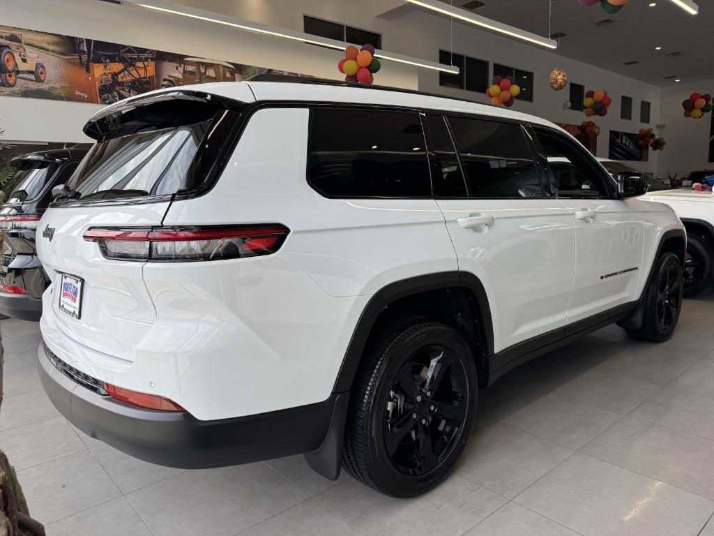new 2025 Jeep Grand Cherokee L car, priced at $46,705