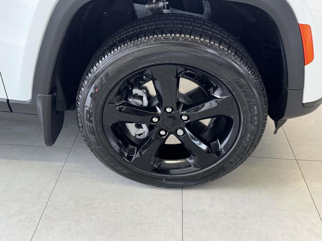 new 2025 Jeep Grand Cherokee L car, priced at $46,705