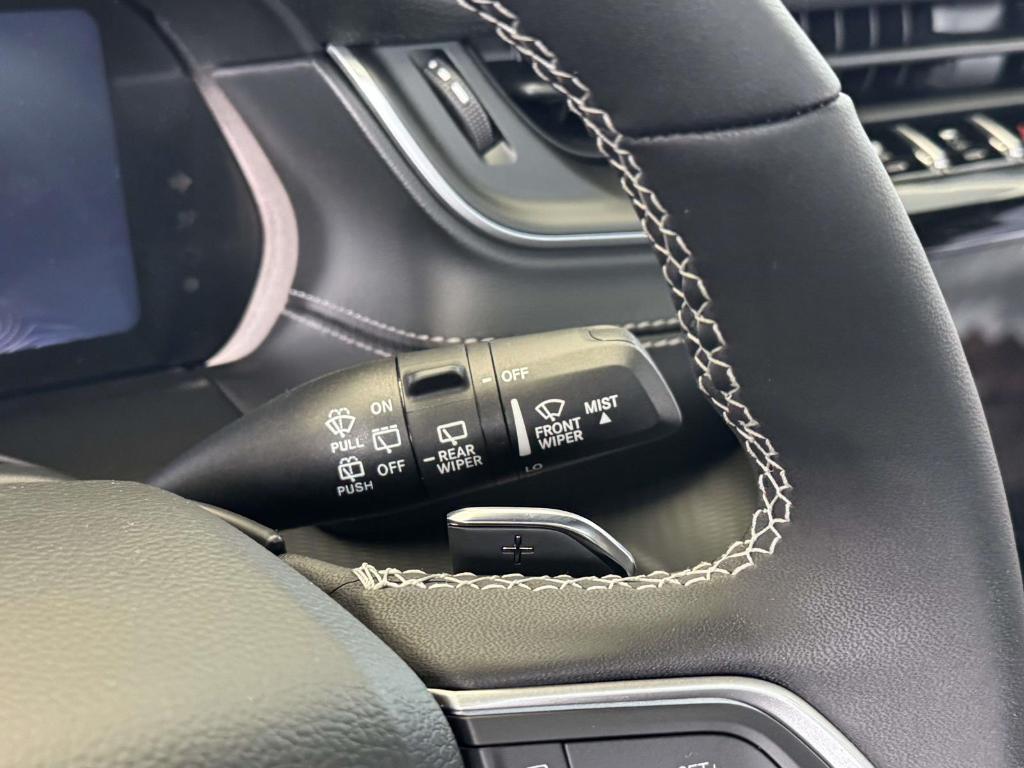 new 2025 Jeep Grand Cherokee L car, priced at $46,705