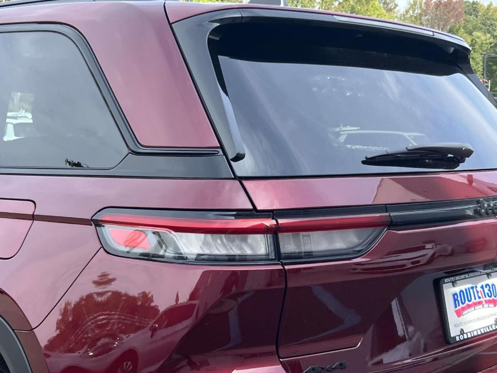 new 2025 Jeep Grand Cherokee car, priced at $49,235