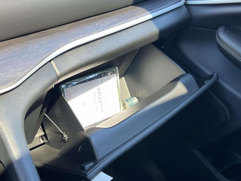 new 2025 Jeep Grand Cherokee car, priced at $49,065