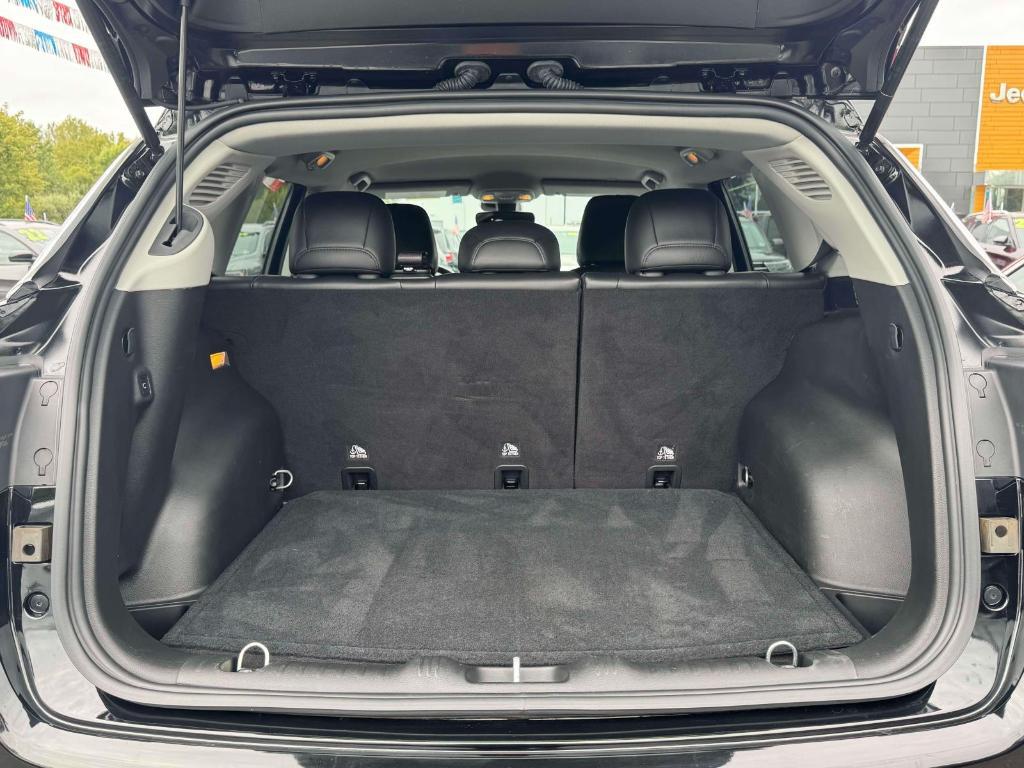 used 2022 Jeep Compass car, priced at $21,995