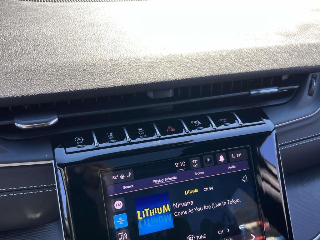 new 2025 Jeep Grand Cherokee car, priced at $45,300