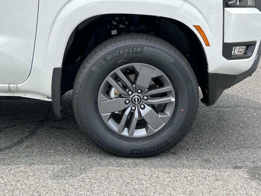 used 2025 Nissan Frontier car, priced at $30,995
