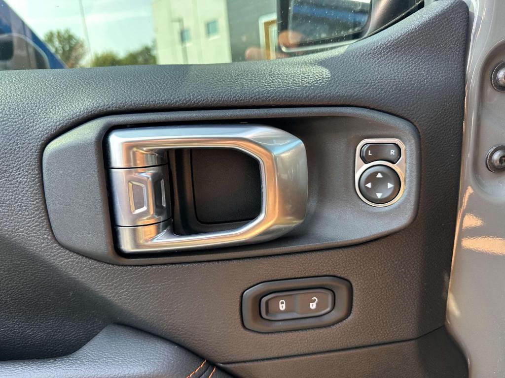 used 2021 Jeep Gladiator car, priced at $27,759