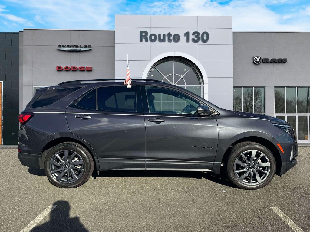 used 2022 Chevrolet Equinox car, priced at $22,995