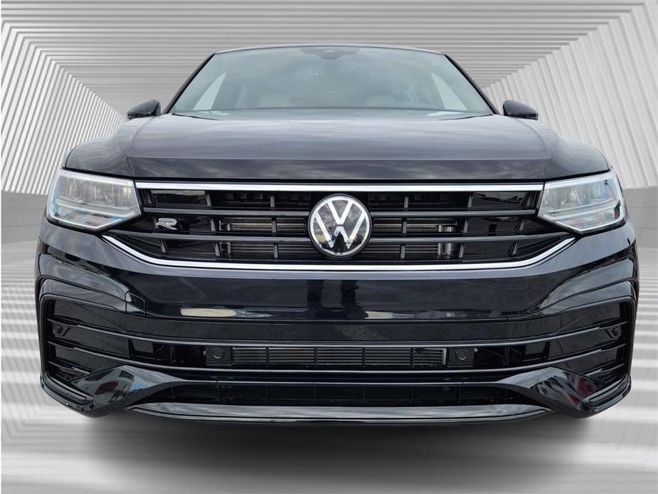 new 2024 Volkswagen Tiguan car, priced at $33,094