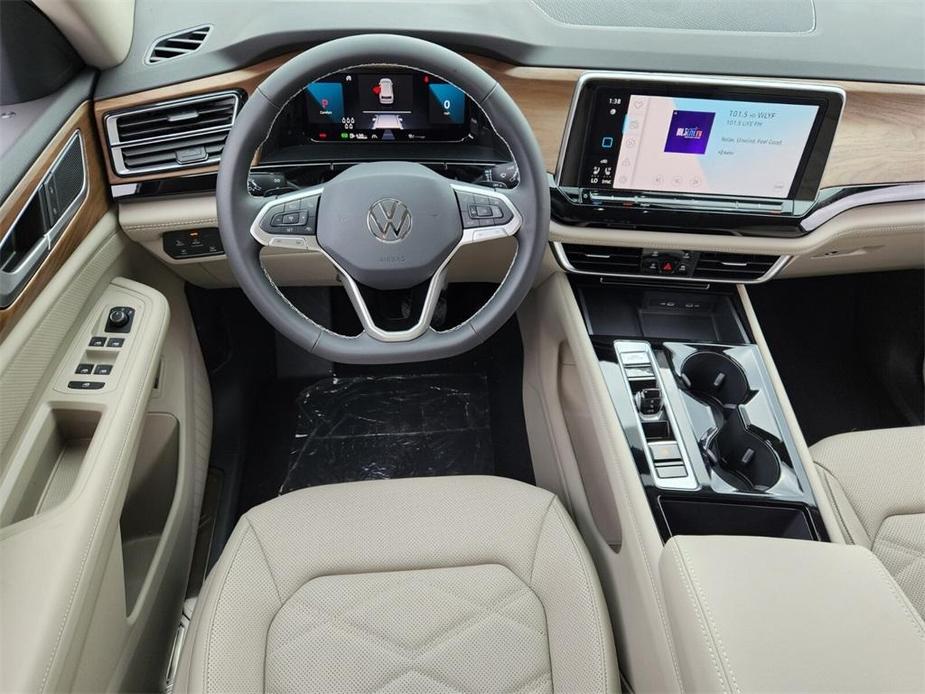 new 2024 Volkswagen Atlas car, priced at $39,693