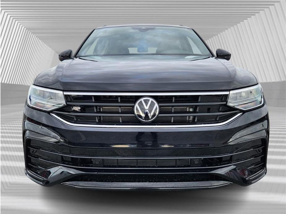 new 2024 Volkswagen Tiguan car, priced at $33,094