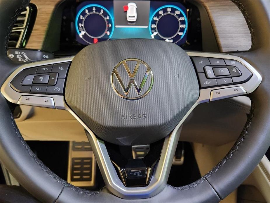 new 2024 Volkswagen Atlas car, priced at $50,763