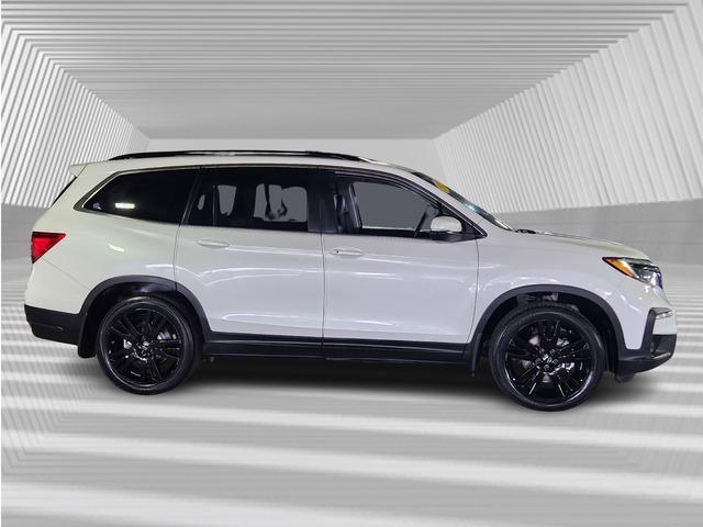 used 2022 Honda Pilot car, priced at $28,992