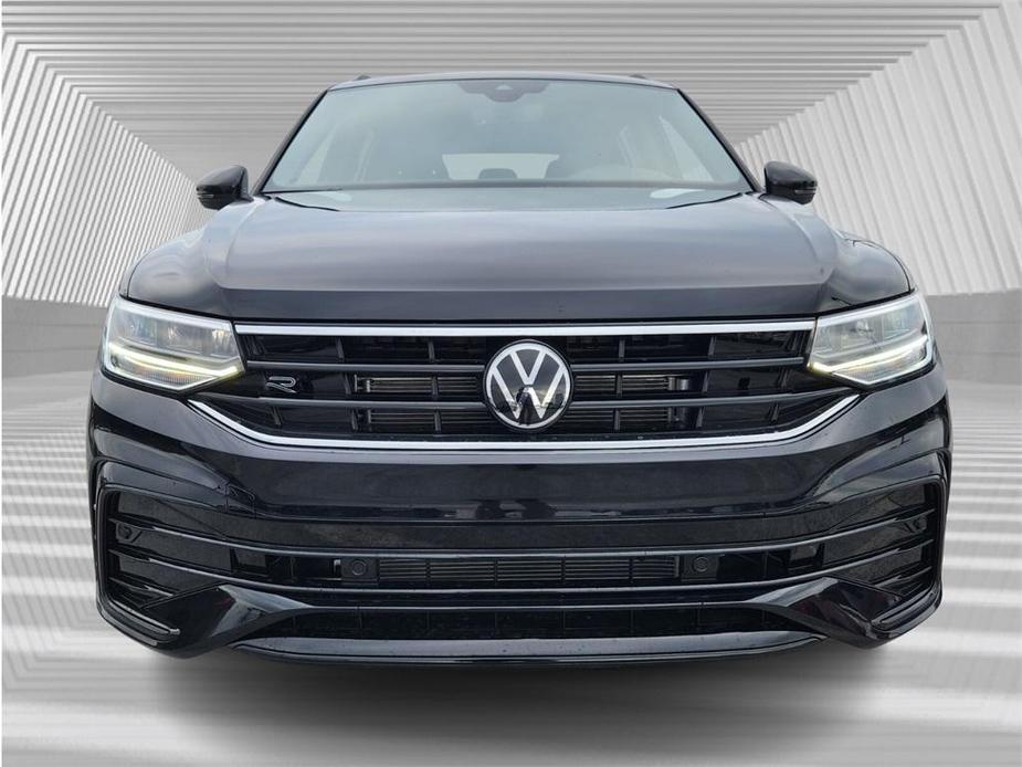 new 2024 Volkswagen Tiguan car, priced at $33,094