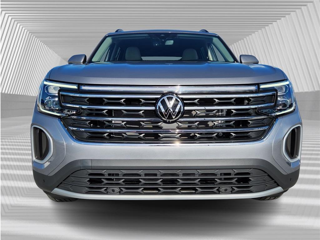 new 2025 Volkswagen Atlas car, priced at $43,936