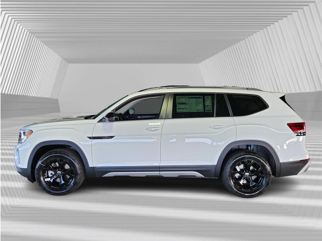 new 2025 Volkswagen Atlas car, priced at $47,546