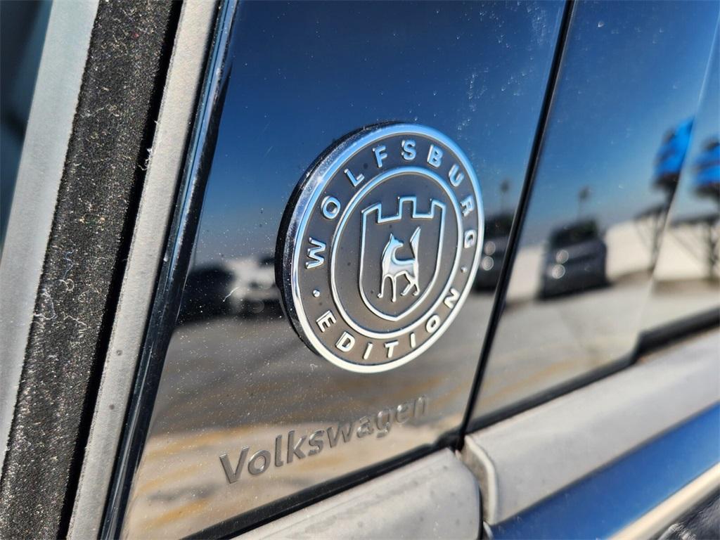 new 2024 Volkswagen Tiguan car, priced at $32,154