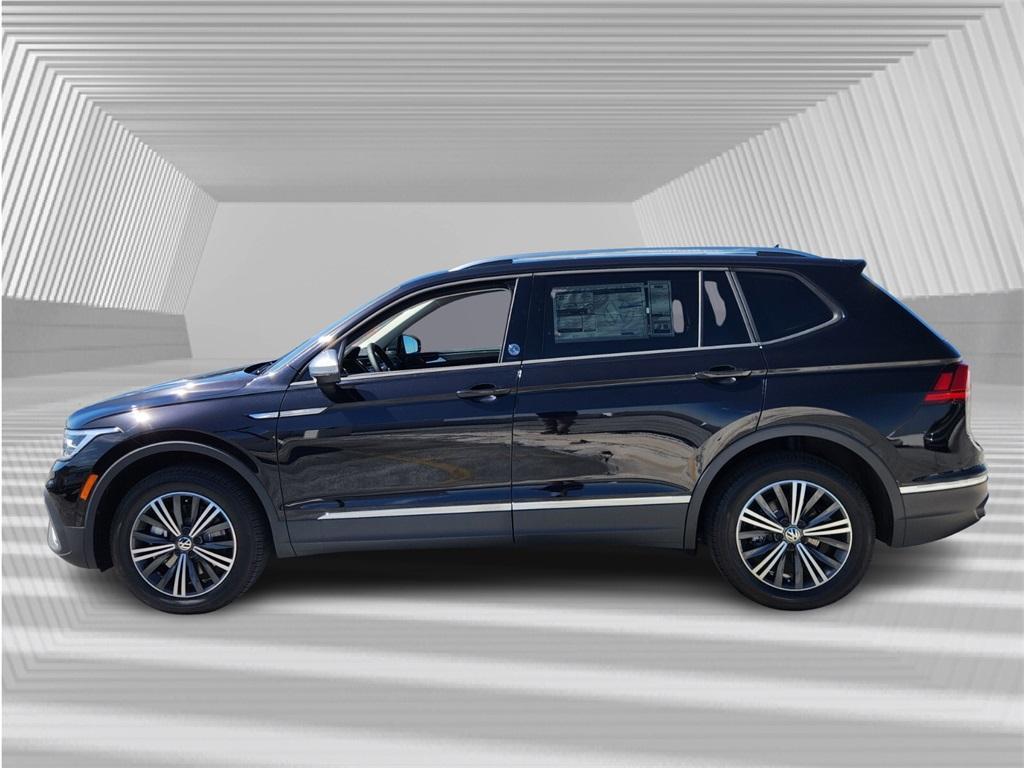 new 2024 Volkswagen Tiguan car, priced at $32,154