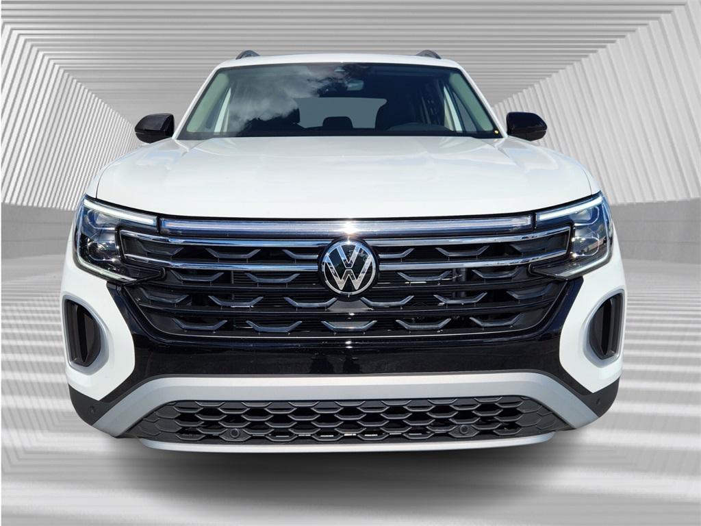 new 2025 Volkswagen Atlas car, priced at $46,851