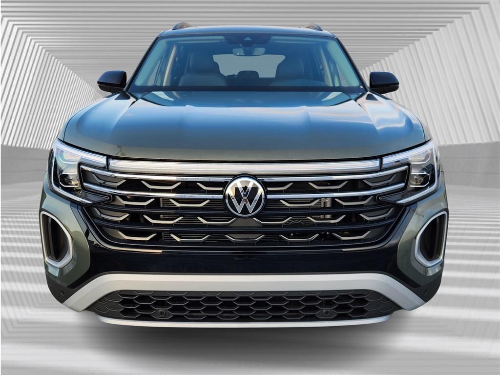 new 2025 Volkswagen Atlas car, priced at $46,851