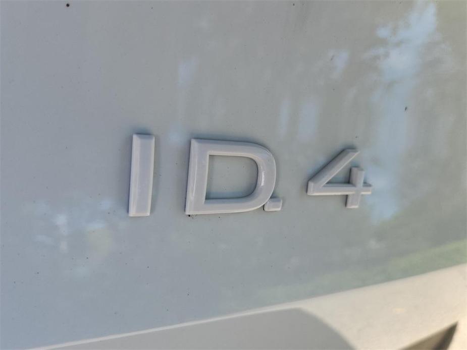 new 2024 Volkswagen ID.4 car, priced at $35,133