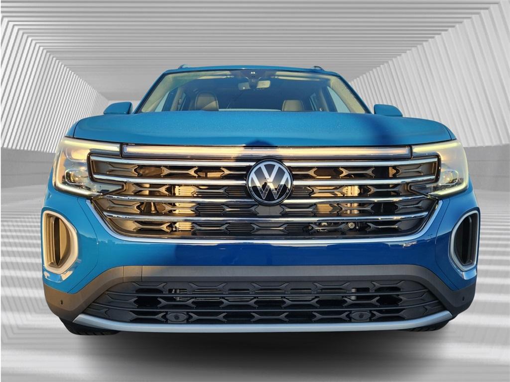 new 2025 Volkswagen Atlas car, priced at $43,741