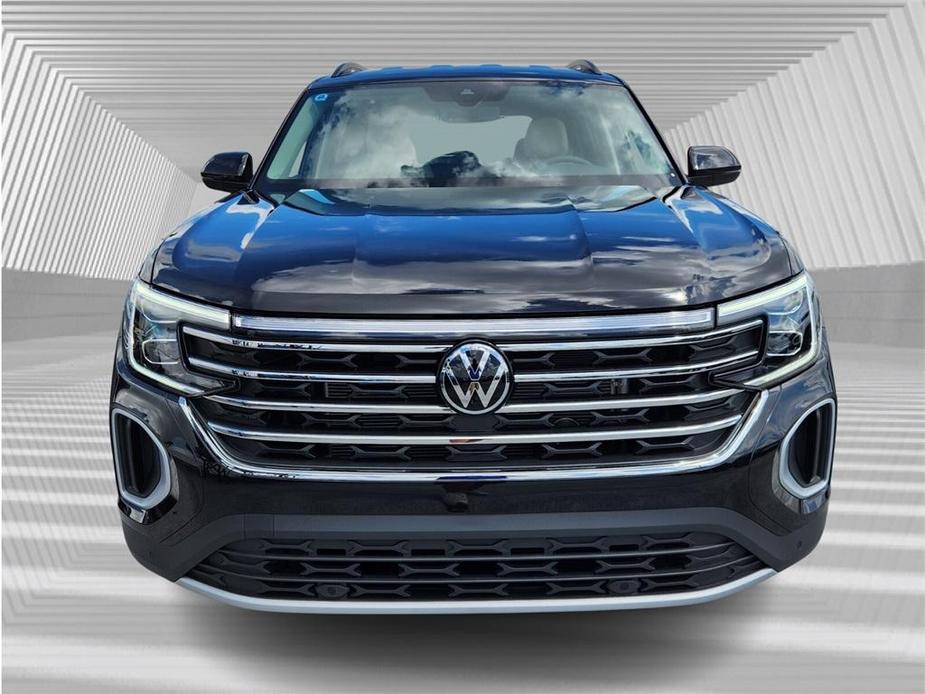 new 2024 Volkswagen Atlas car, priced at $40,017