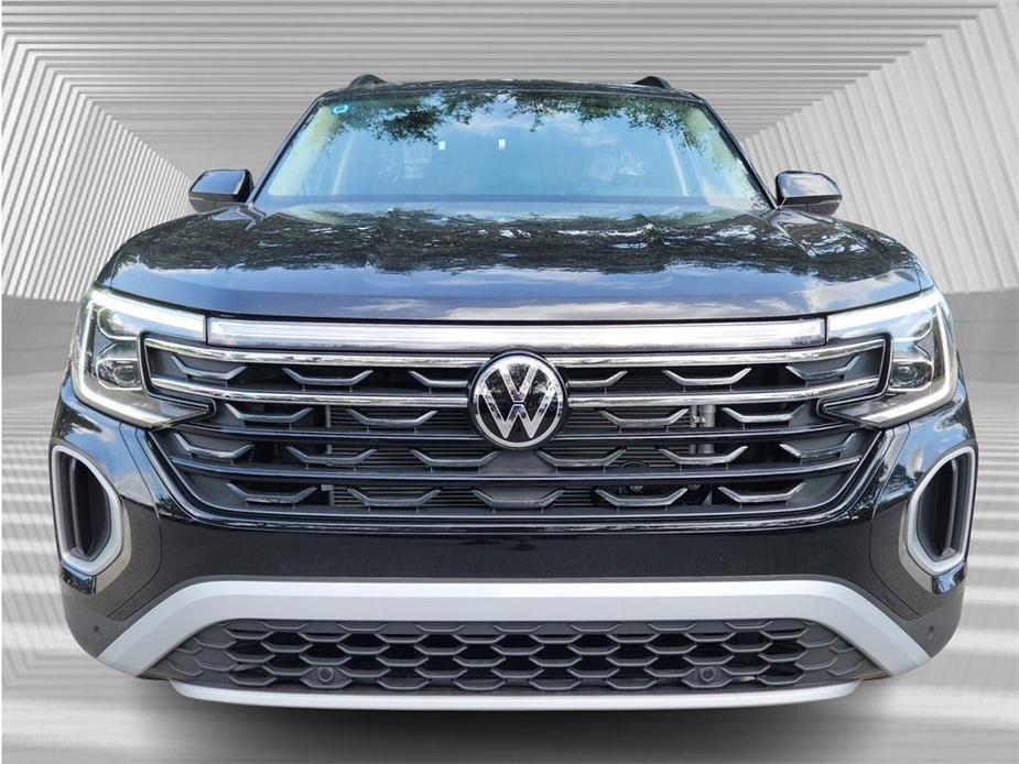 new 2024 Volkswagen Atlas car, priced at $43,182