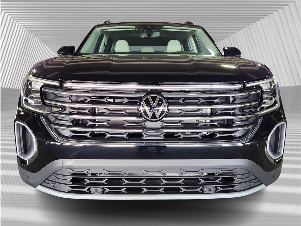 new 2025 Volkswagen Atlas car, priced at $43,836