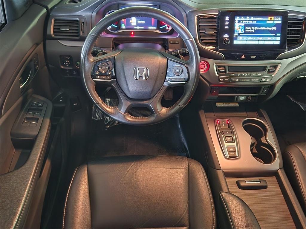 used 2022 Honda Pilot car, priced at $31,991