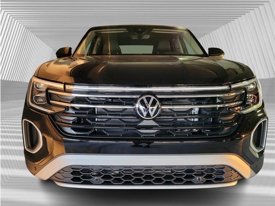 new 2024 Volkswagen Atlas car, priced at $47,674