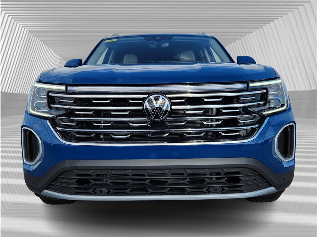 new 2025 Volkswagen Atlas car, priced at $49,748