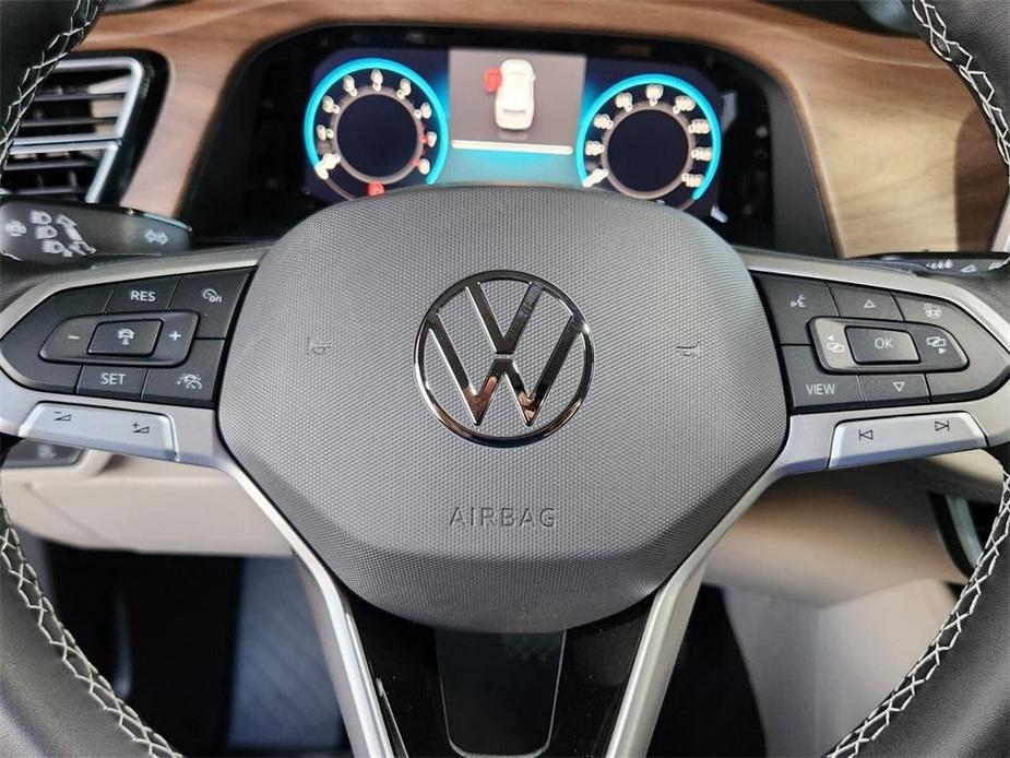 new 2024 Volkswagen Atlas car, priced at $41,797