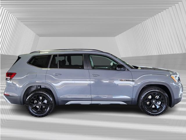 new 2025 Volkswagen Atlas car, priced at $48,271