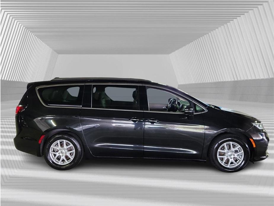 used 2021 Chrysler Pacifica car, priced at $17,991