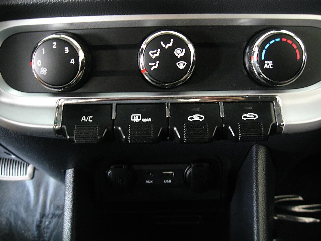 used 2016 Kia Rio car