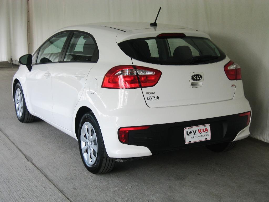 used 2016 Kia Rio car