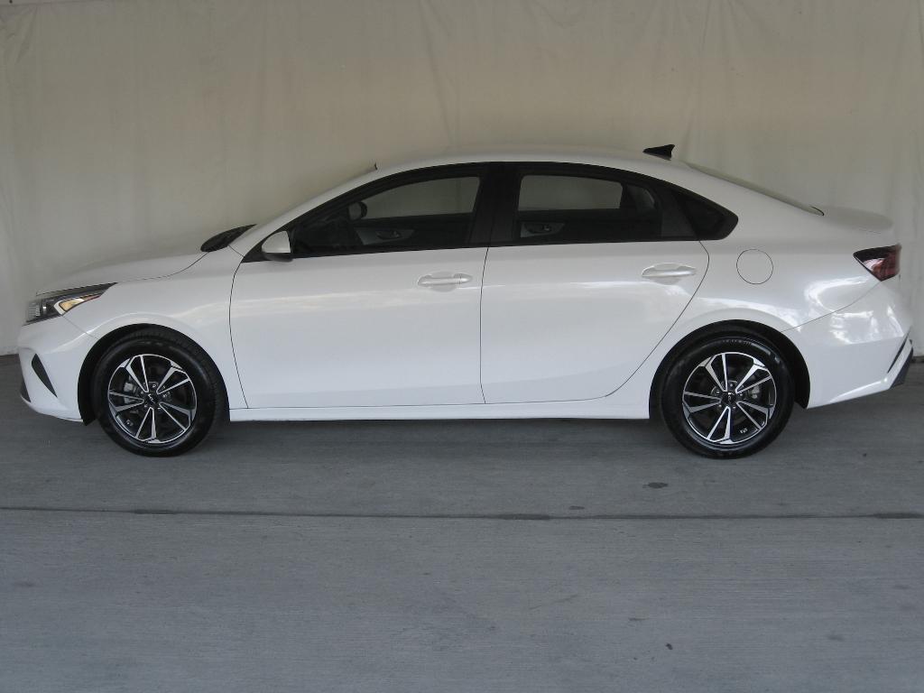 used 2023 Kia Forte car