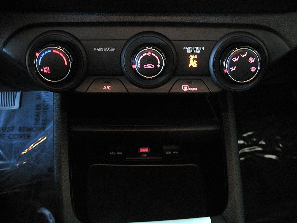 used 2023 Kia Forte car