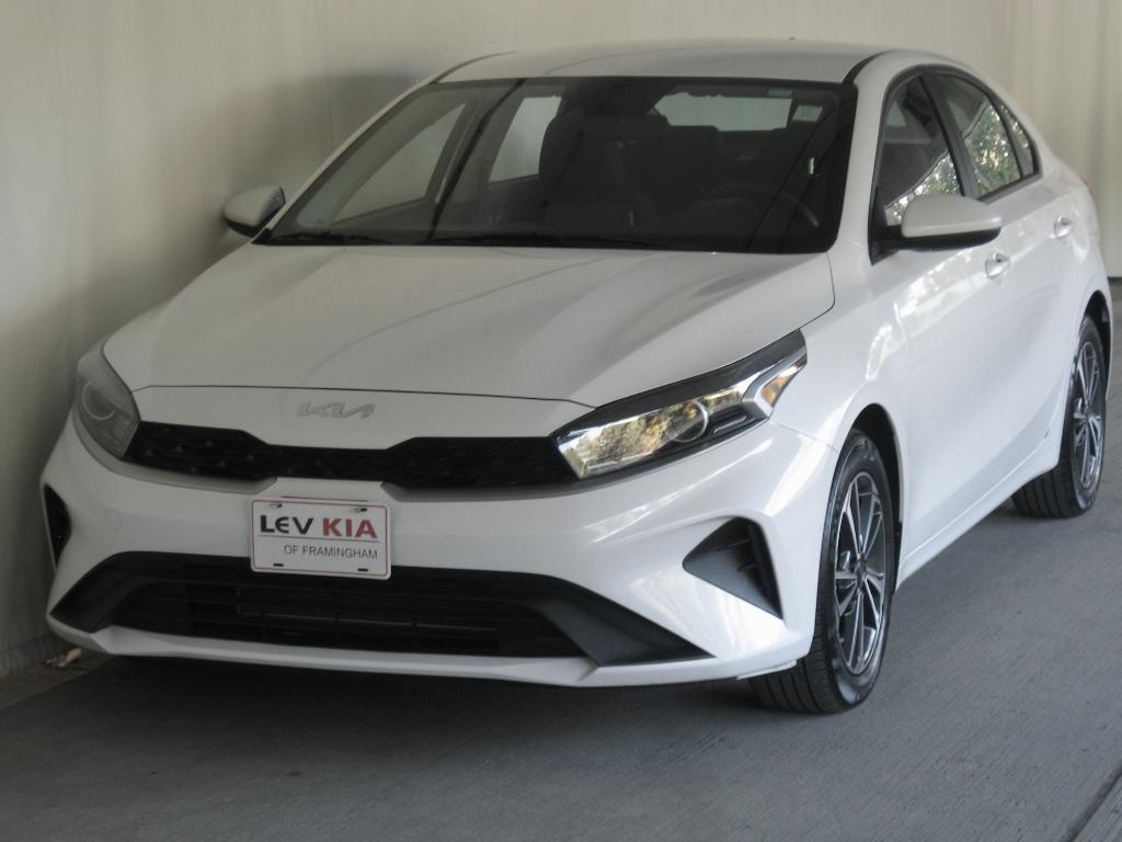 used 2023 Kia Forte car