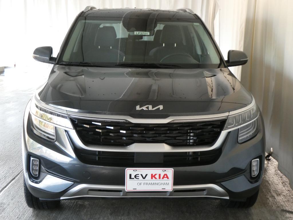 used 2022 Kia Seltos car