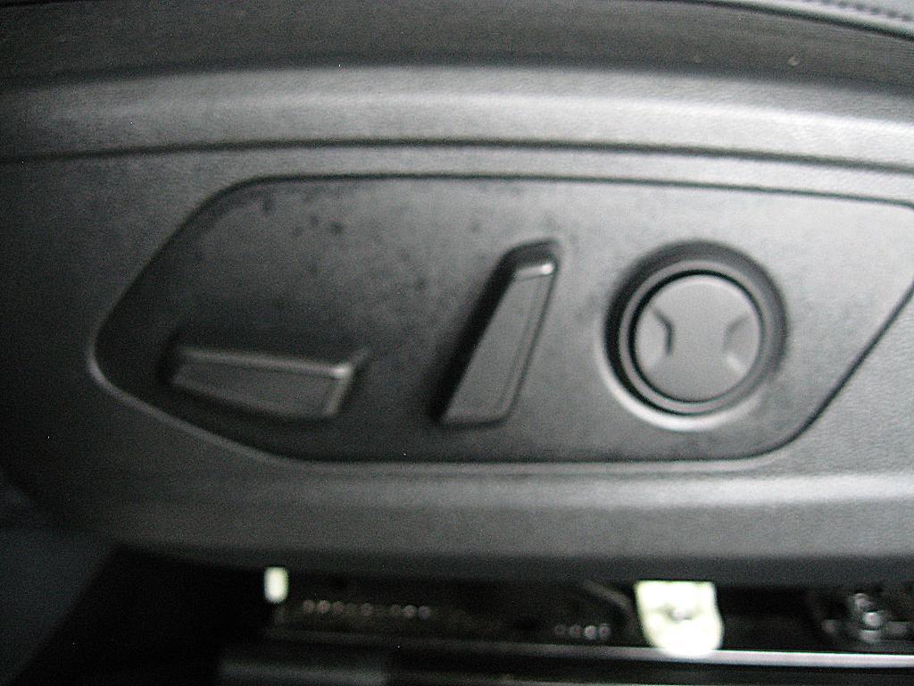 used 2024 Kia Sorento Hybrid car, priced at $34,490
